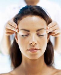 Indian Head Massage, Facials & Ear Candling. HeadMassage 